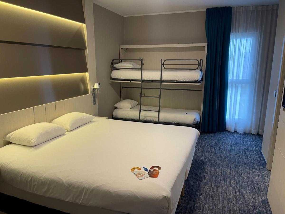 Ibis Styles Nivelles Hotel Eksteriør billede