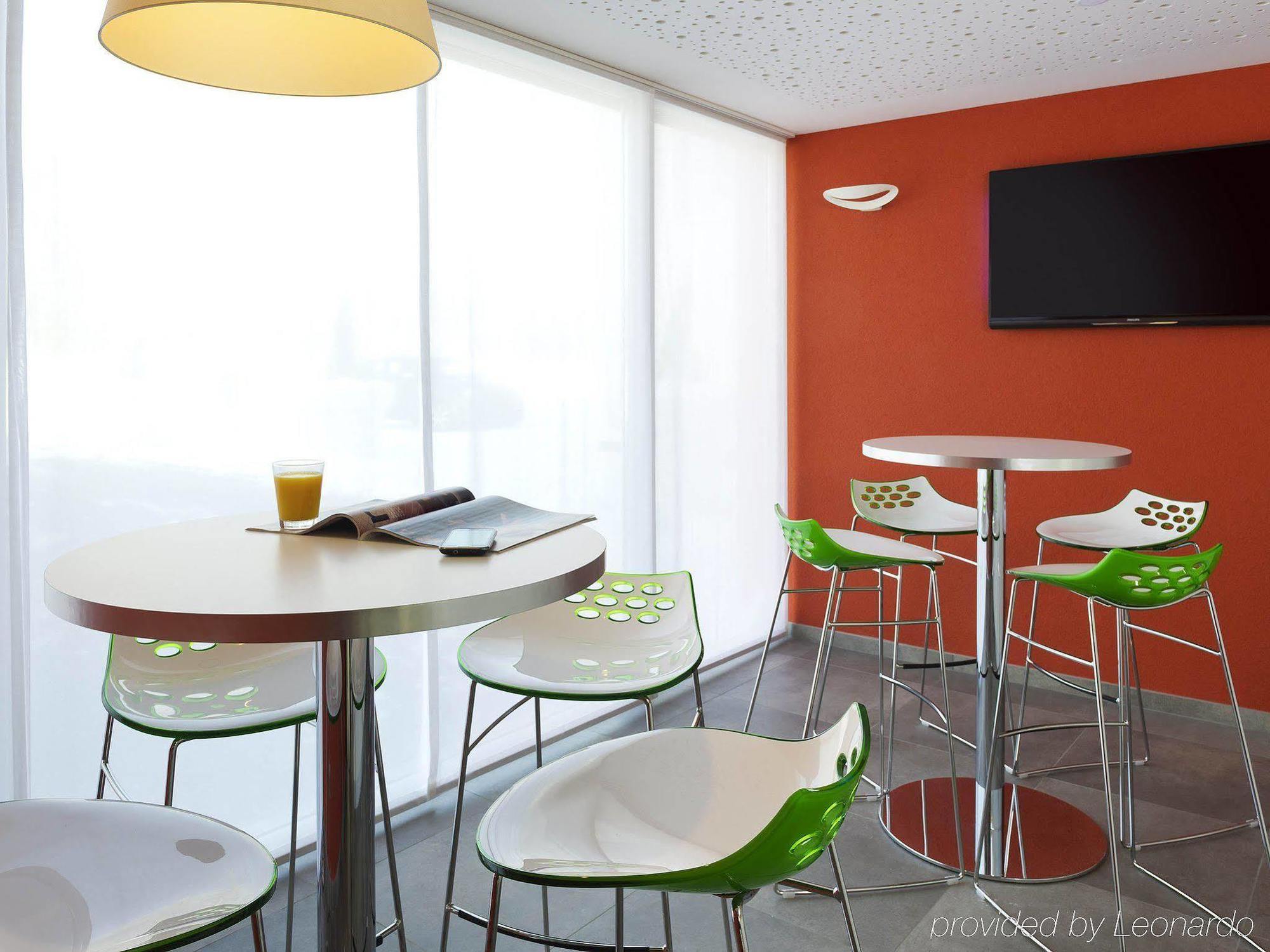 Ibis Styles Nivelles Hotel Eksteriør billede
