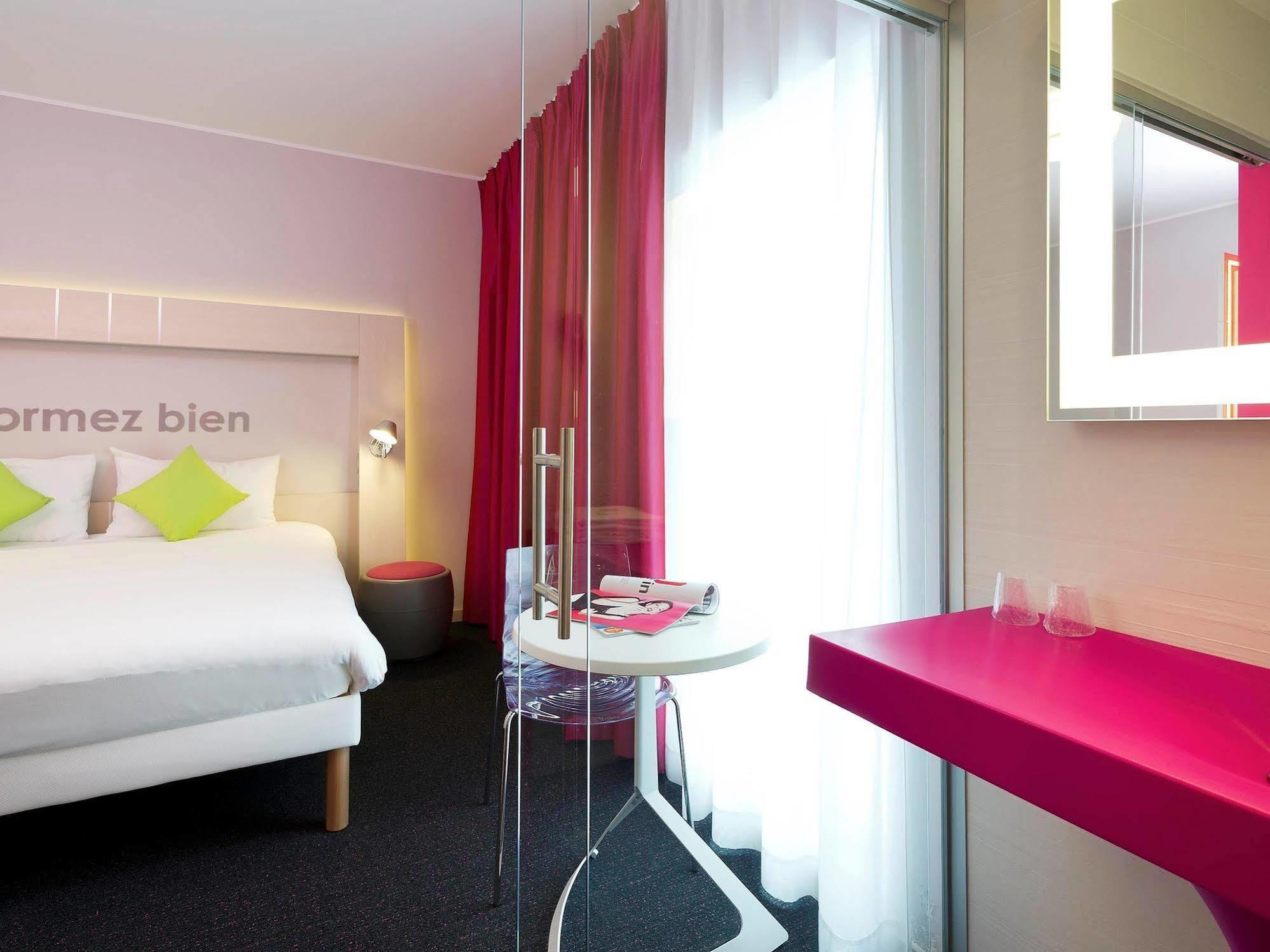 Ibis Styles Nivelles Hotel Eksteriør billede