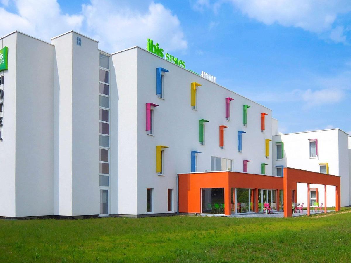 Ibis Styles Nivelles Hotel Eksteriør billede
