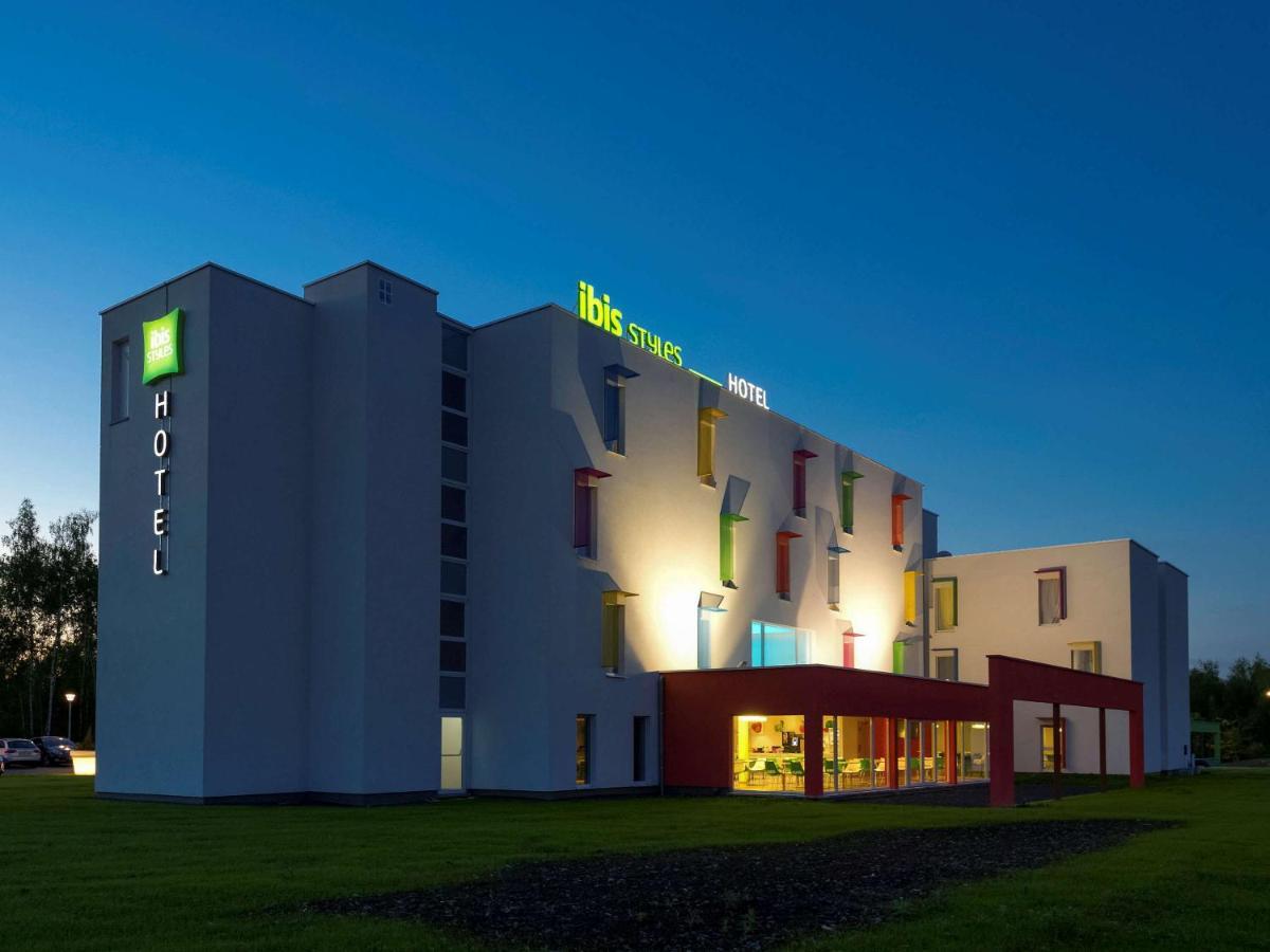 Ibis Styles Nivelles Hotel Eksteriør billede